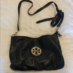 Tory Burch purse w/broken zipper